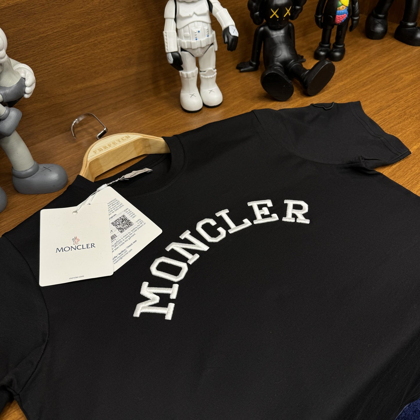 Moncler Nakış Tshirt Siyah