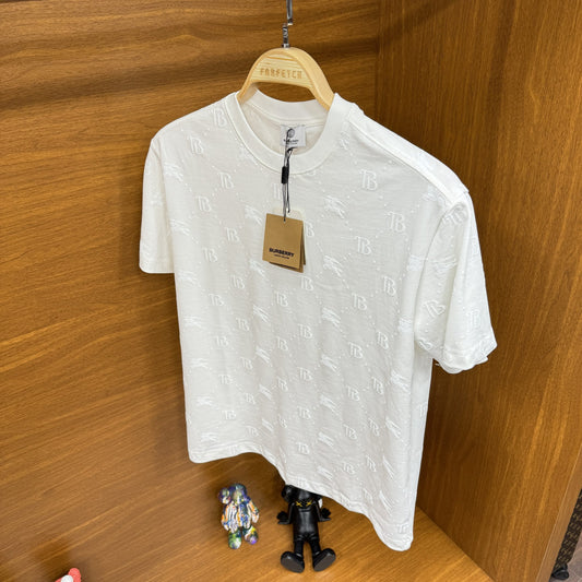 Burberry Flok Baskı Tshirt Beyaz