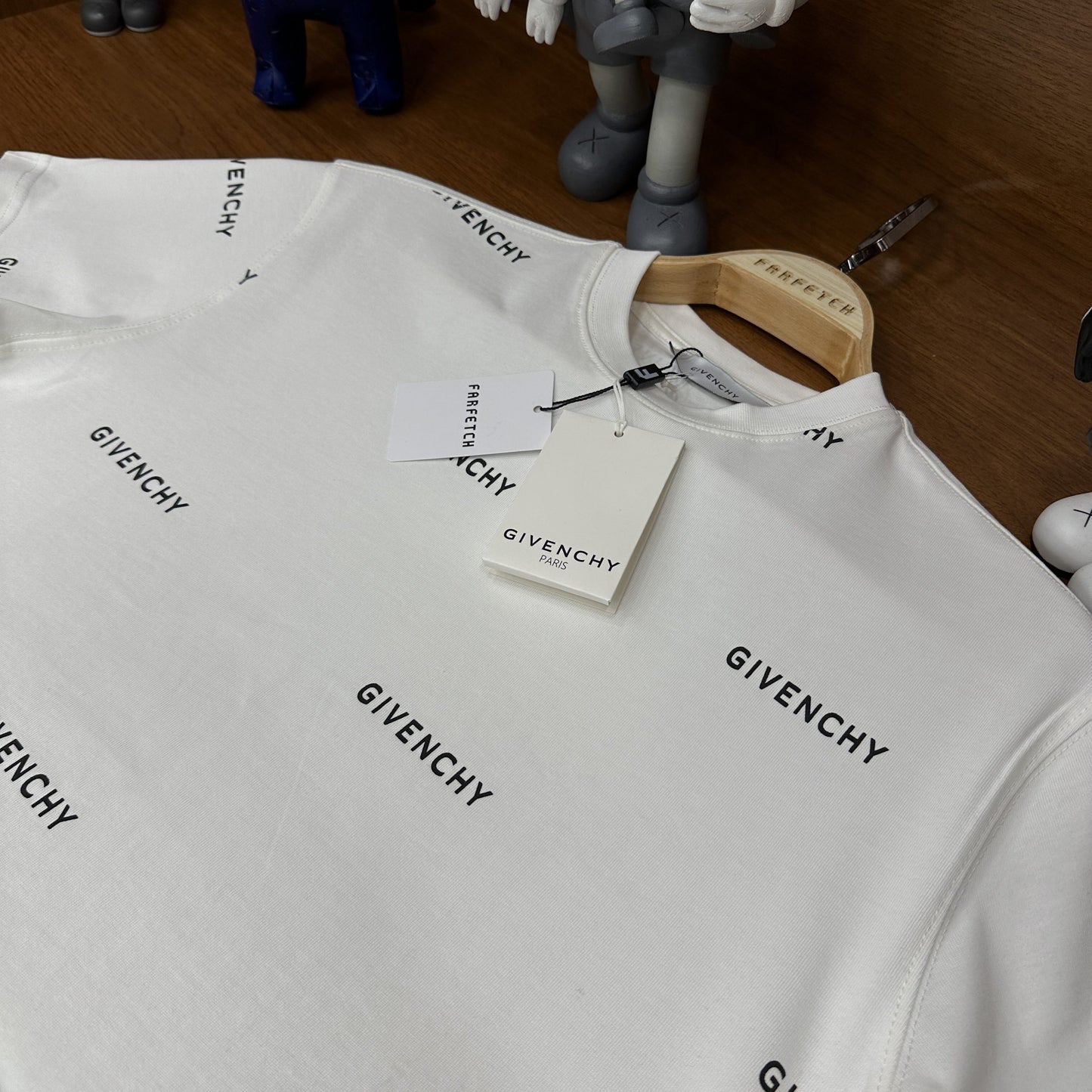 Givenchy Premium Tshirt Beyaz