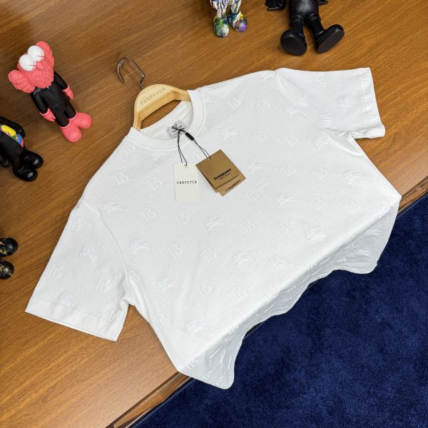 Burberry Flok Baskı Tshirt Beyaz - Görsel 4